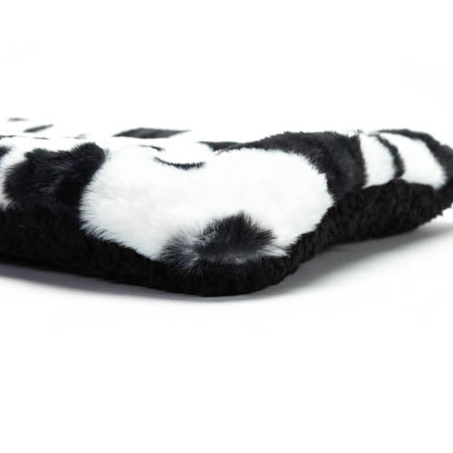 Premium Flat Bed - Black Cow Fur